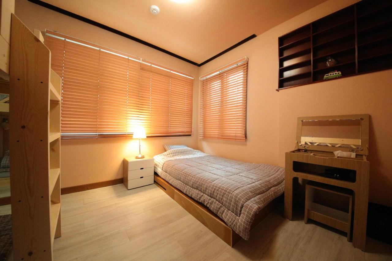 Stitches House Hotel Seoul Exterior photo